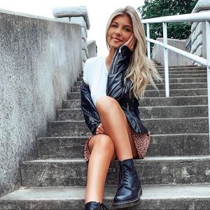 Meet your Posher, Madison